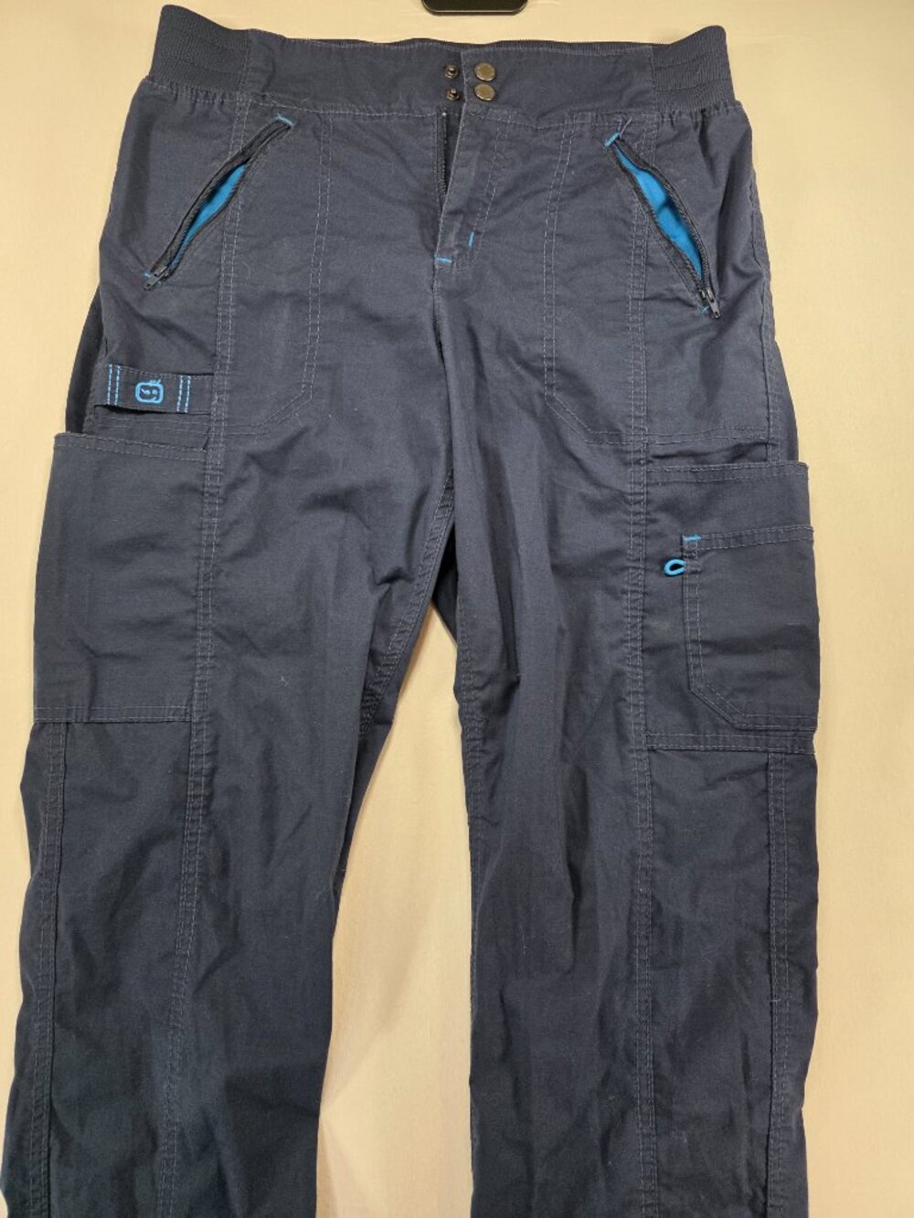 Spread Good Cheer Scrubs Bottoms Lot of 2 Blue Size Medium - Picture 10 of 16